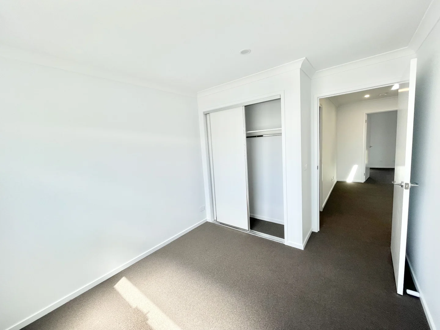 Additional image 22 of 10 Flank Walk, Fraser Rise VIC 3336