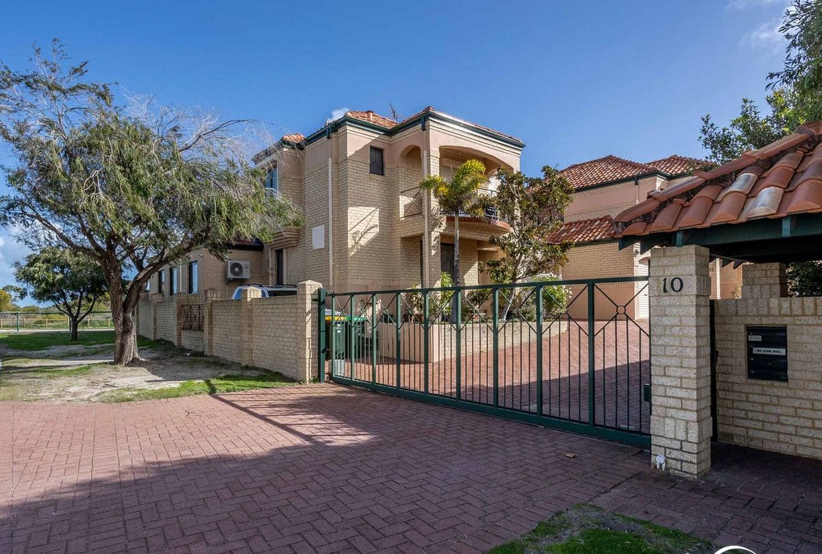 9/10 Fairhaven Terrace, Hillarys WA 6025, Image 1