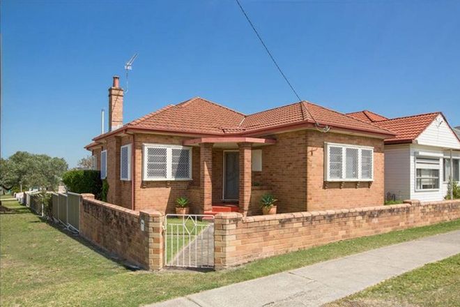 Picture of 12 Evans St, BELMONT NSW 2280