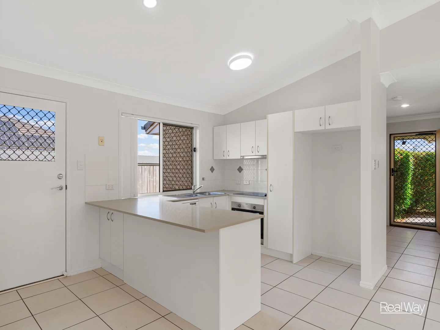 Additional image 2 of 684 Greenwattle Street, Harristown QLD 4350