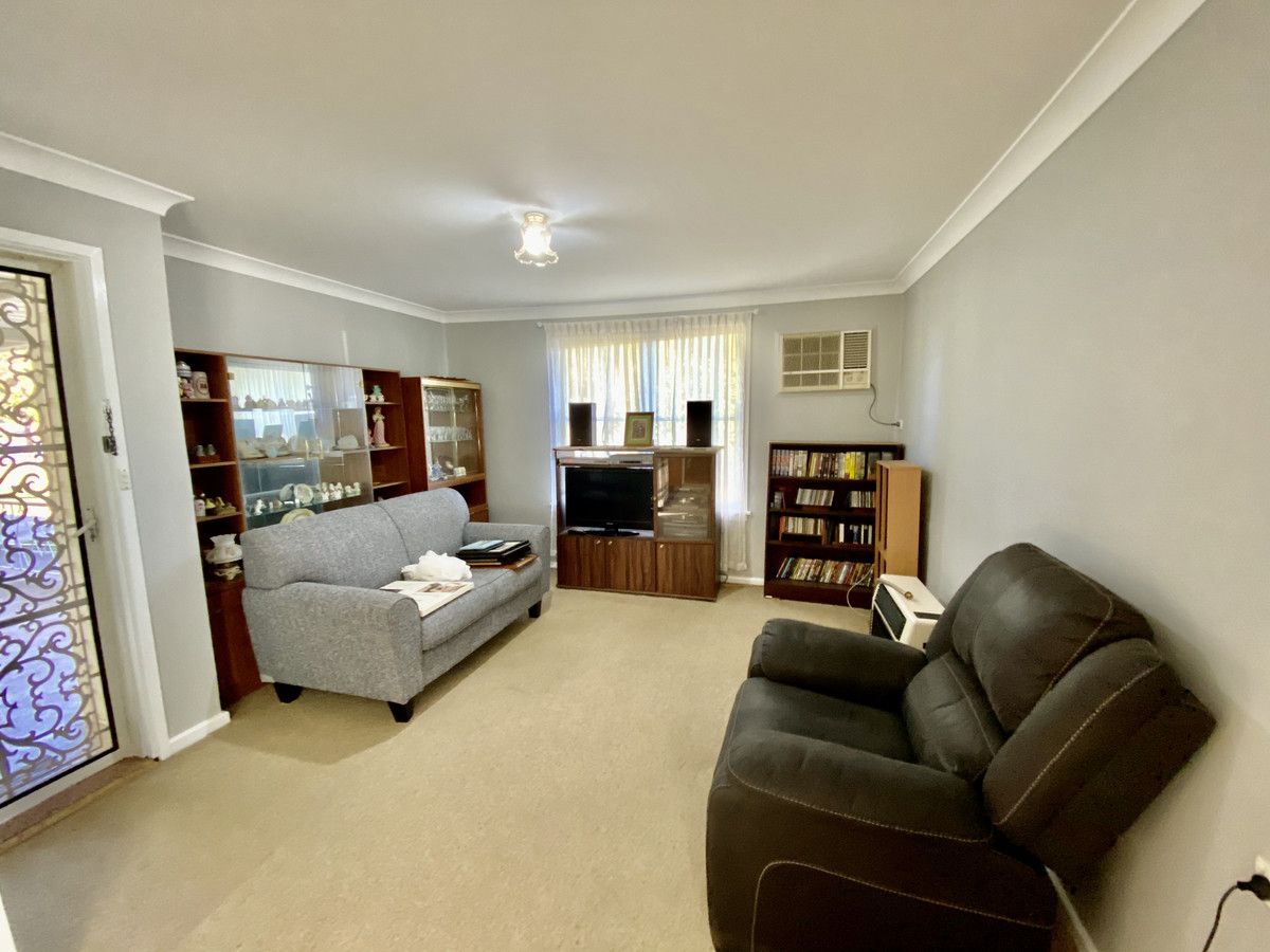 5 Tarakan Avenue, Ashmont NSW 2650, Image 1