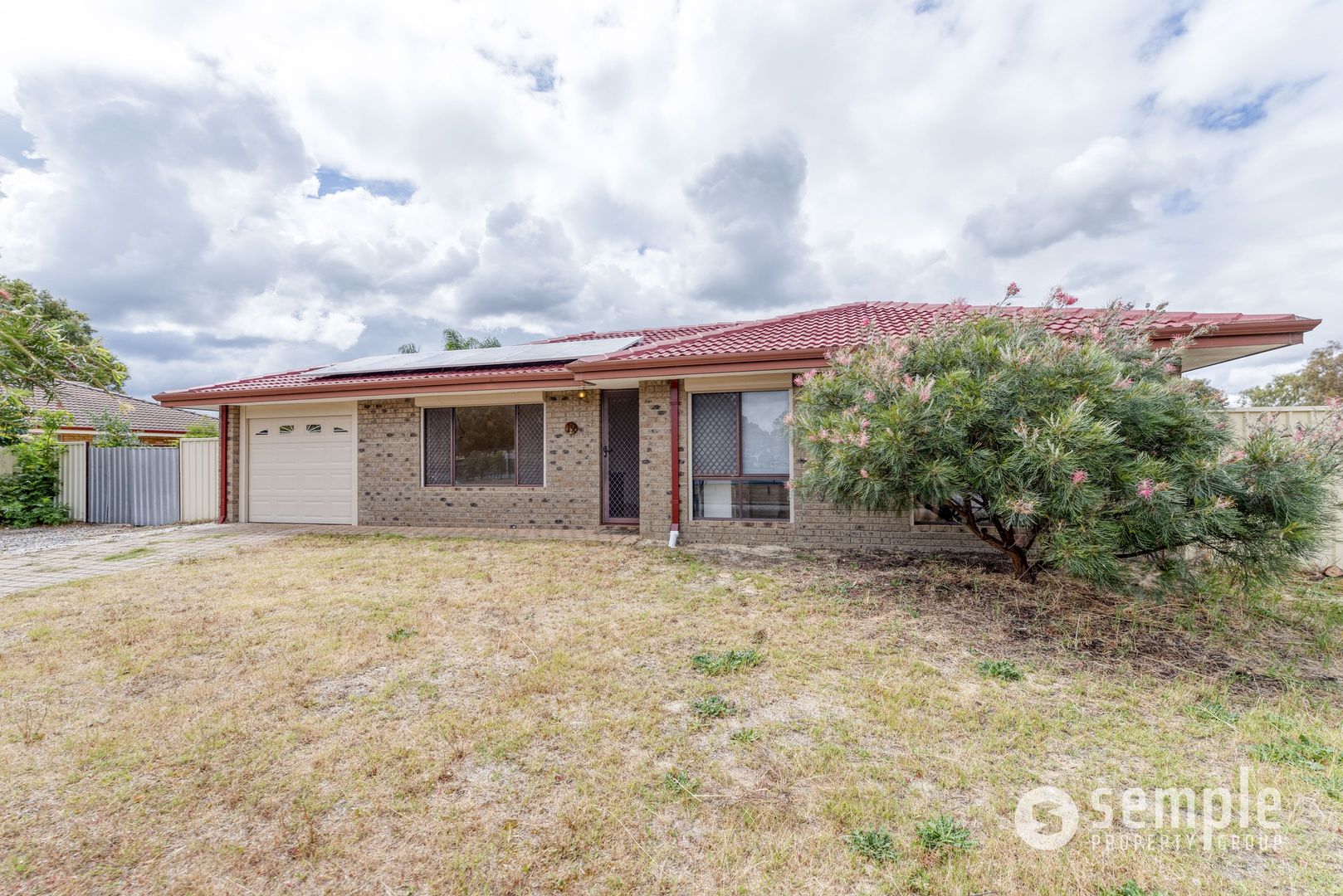 19 Firetail Court, Seville Grove WA 6112, Image 1