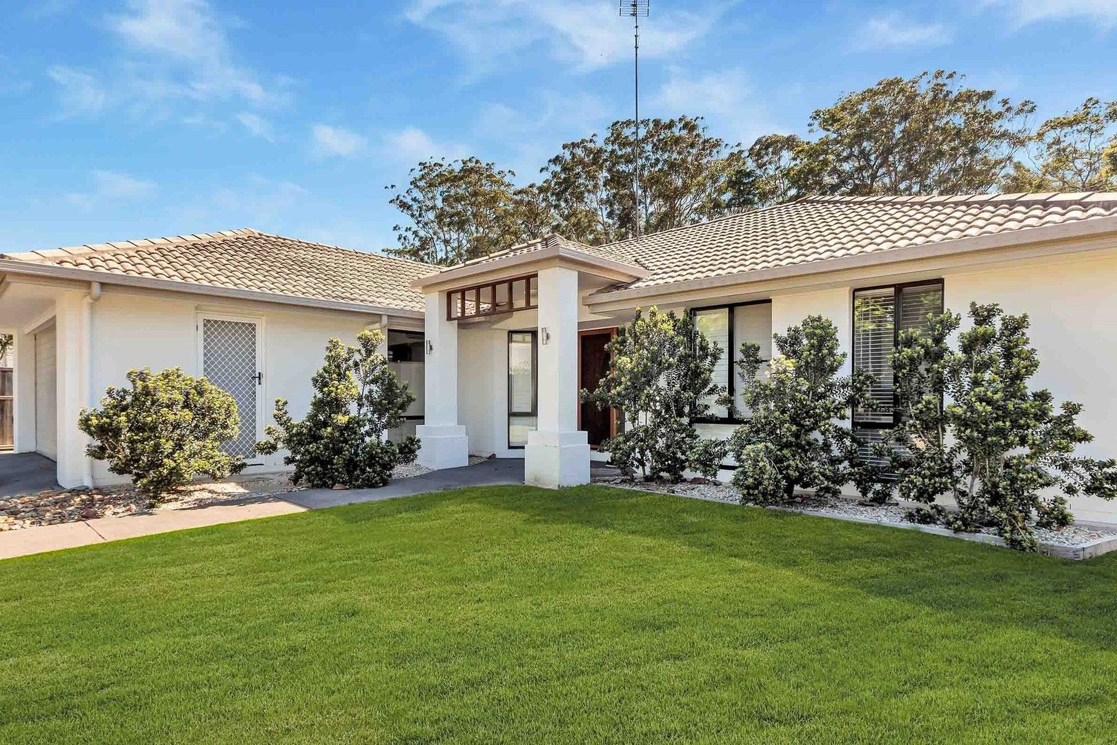 4 bedrooms House in 19 Boobook Court BUDERIM QLD, 4556