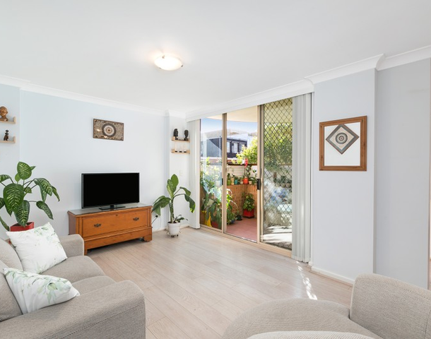 2/17-21 Mansfield Avenue, Caringbah NSW 2229