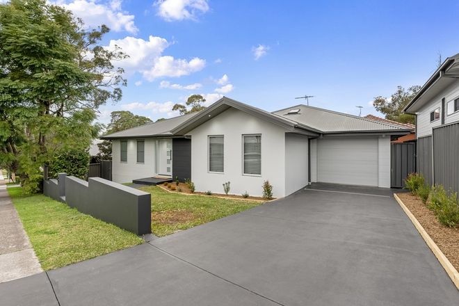 Picture of 126 Anzac Avenue, ENGADINE NSW 2233