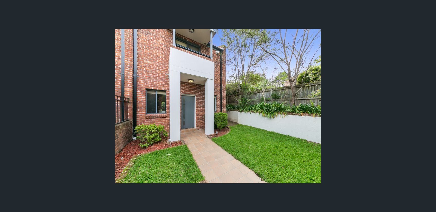 2 bedrooms Apartment / Unit / Flat in 15/24-36 Pacific Highway WAHROONGA NSW, 2076