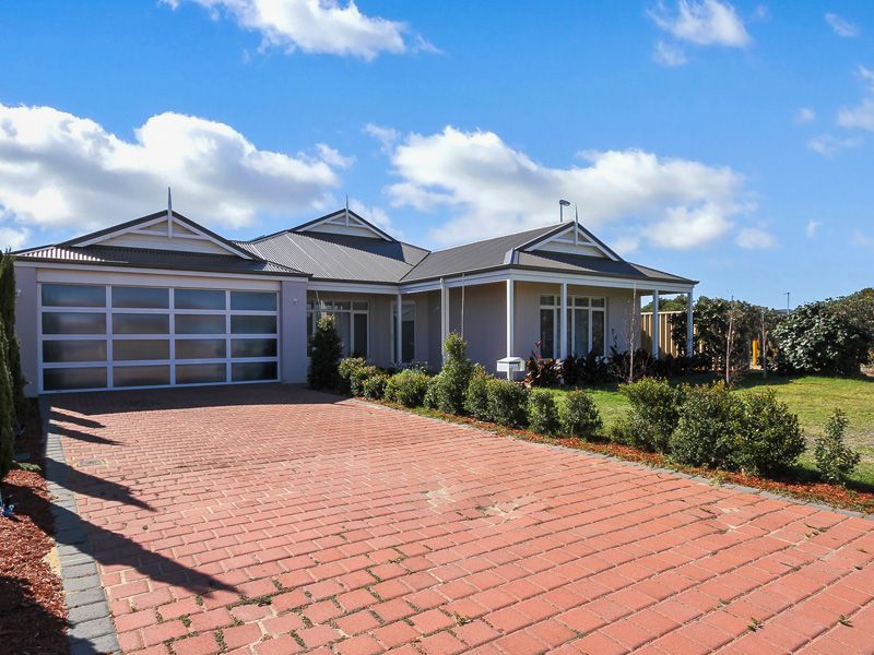 18 Cape Meares Crescent, Butler WA 6036, Image 2