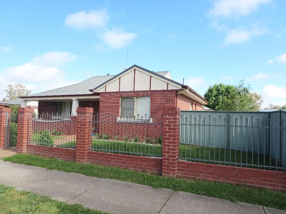 2/108 Adams Street, JINDERA NSW 2642, Image 2