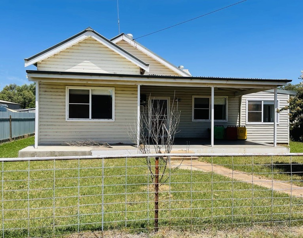 10 Bathurst Street, Condobolin NSW 2877