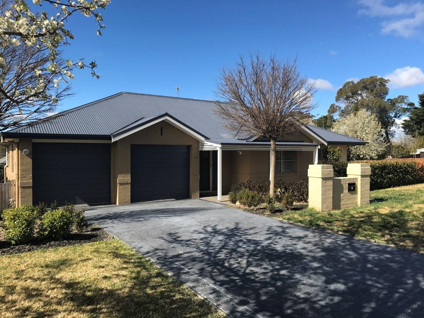 8 Daylesford Drive, Moss Vale NSW 2577, Image 1