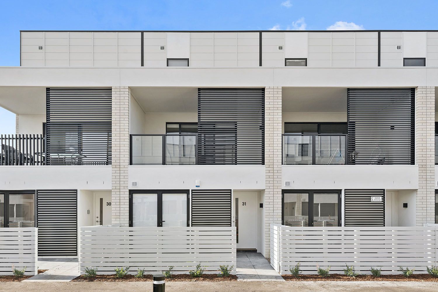 31/111 Kinross Avenue, Edithvale Property History & Address Research