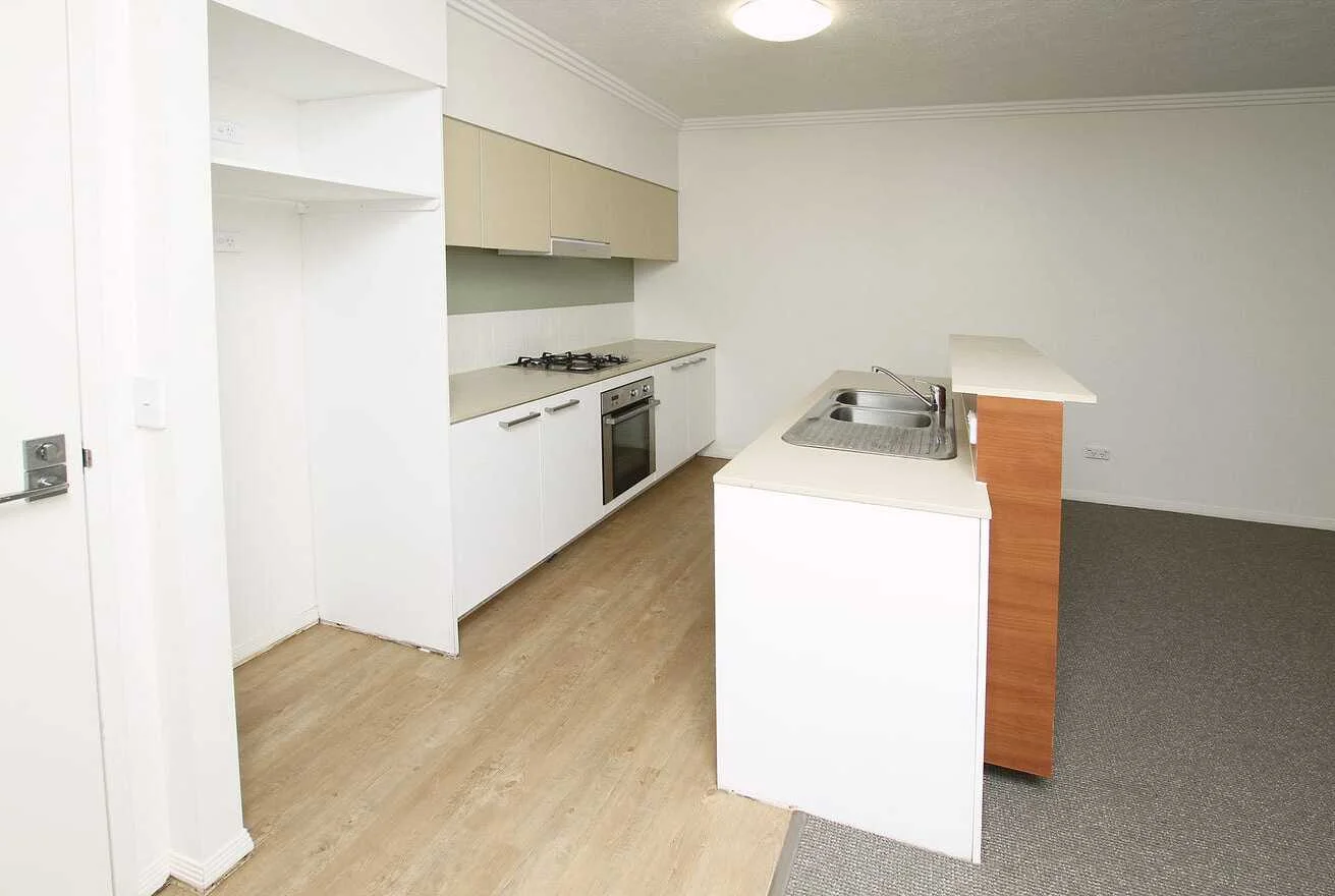 Additional image 3 of 308/803 Stanley Street, Woolloongabba QLD 4102