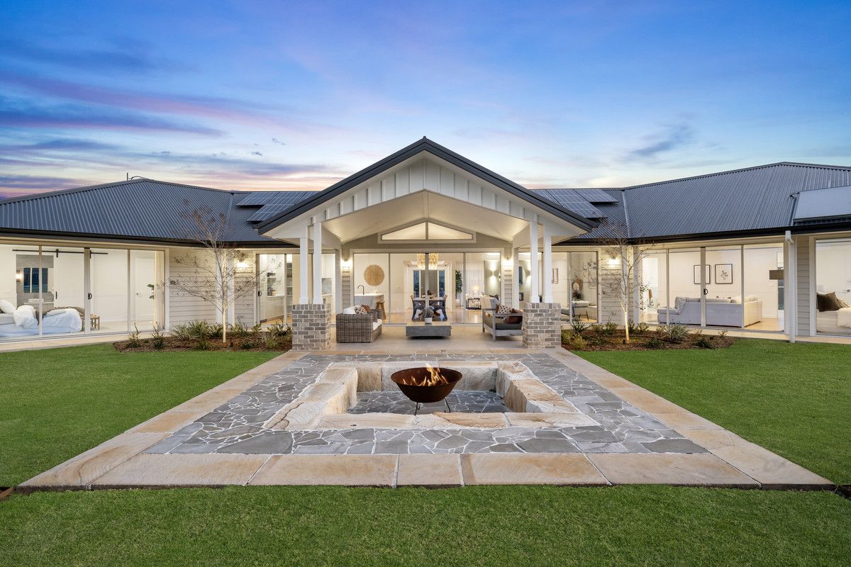 4 bedrooms House in 1 Sugar Glider Drive TAPITALLEE NSW, 2540