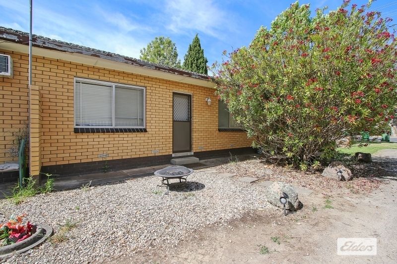 2 bedrooms Apartment / Unit / Flat in 1/400 Urana Road LAVINGTON NSW, 2641