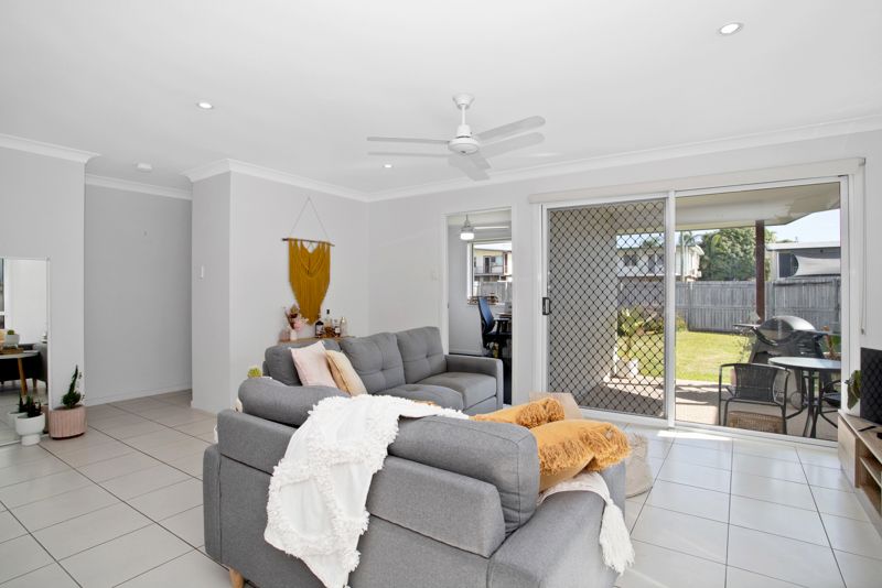 2B Mansfield Drive, Beaconsfield QLD 4740, Image 2