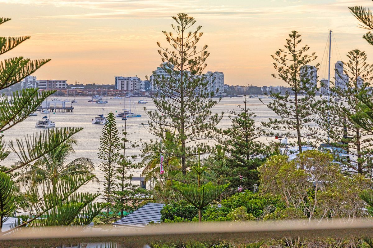 2051/1 Lennie Avenue, Main Beach QLD 4217, Image 1