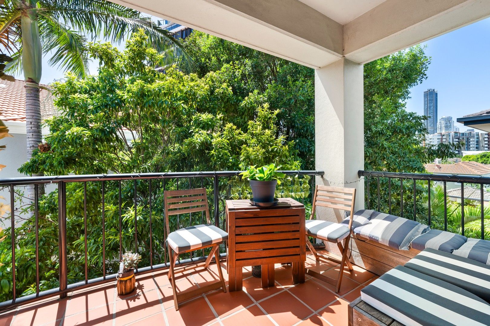 35/7-13 Barranbali Street, Chevron Island QLD 4217, Image 0