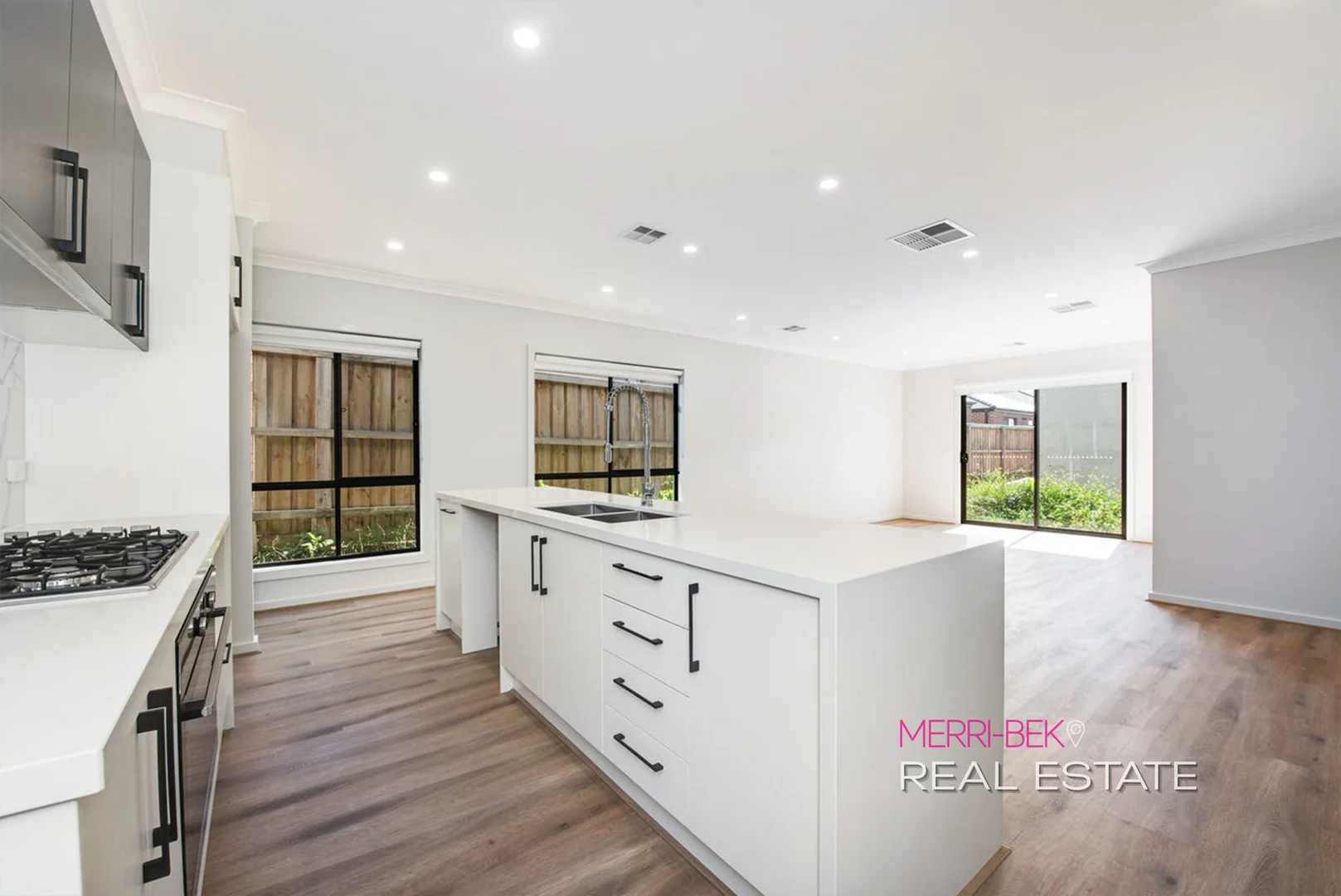 Additional image 3 of 40 Scandia Drive, Mickleham VIC 3064