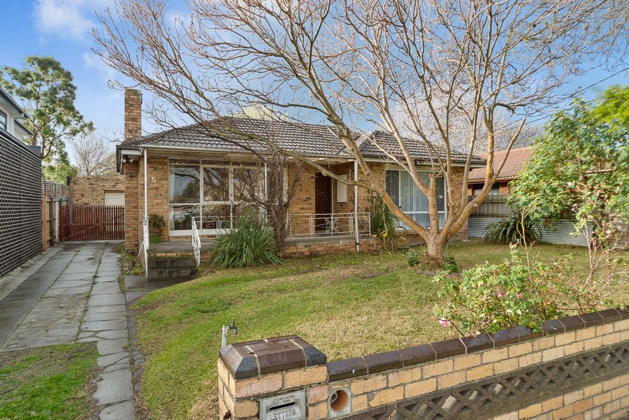 2 bedrooms House in 5 Bradshaw Street FRANKSTON VIC, 3199