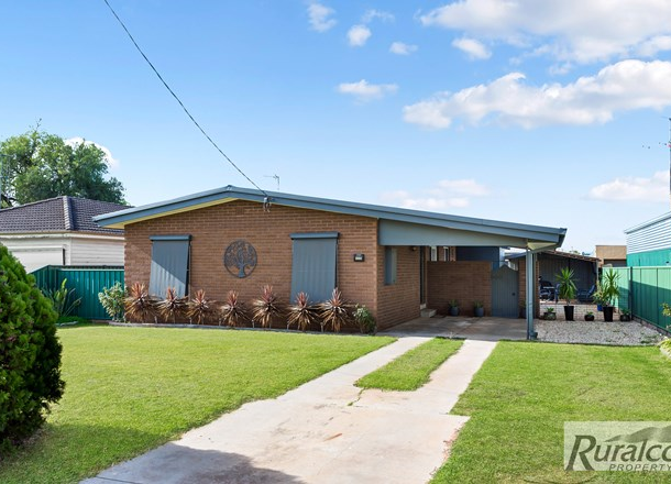 109 Cleeland Place, Kerang VIC 3579