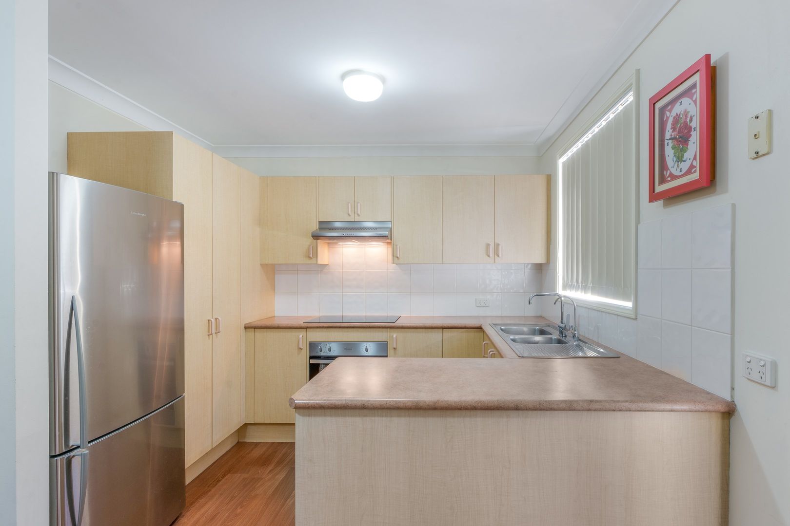 1/15 Cadogan Road, Macquarie Fields NSW 2564, Image 1