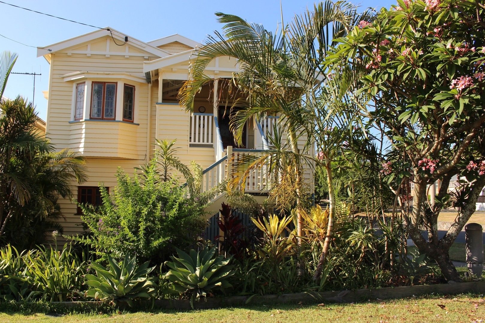 3 bedrooms Apartment / Unit / Flat in  SHORNCLIFFE QLD, 4017