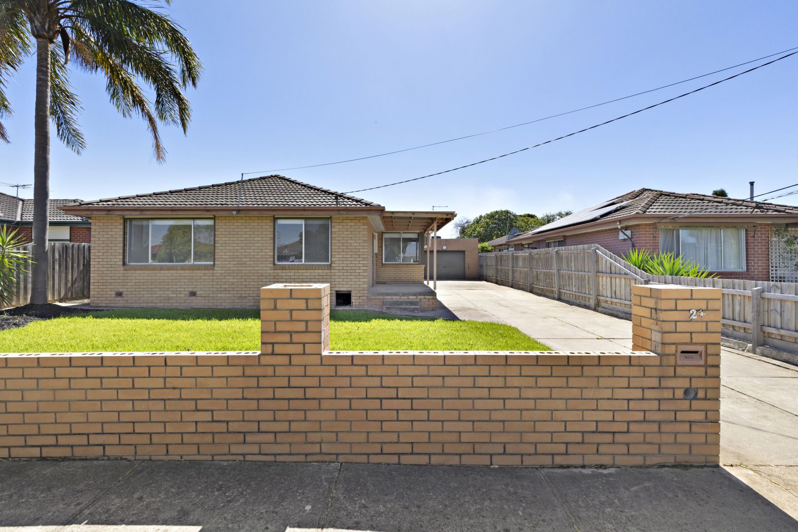 24 Regal Avenue, Thomastown VIC 3074, Image 1