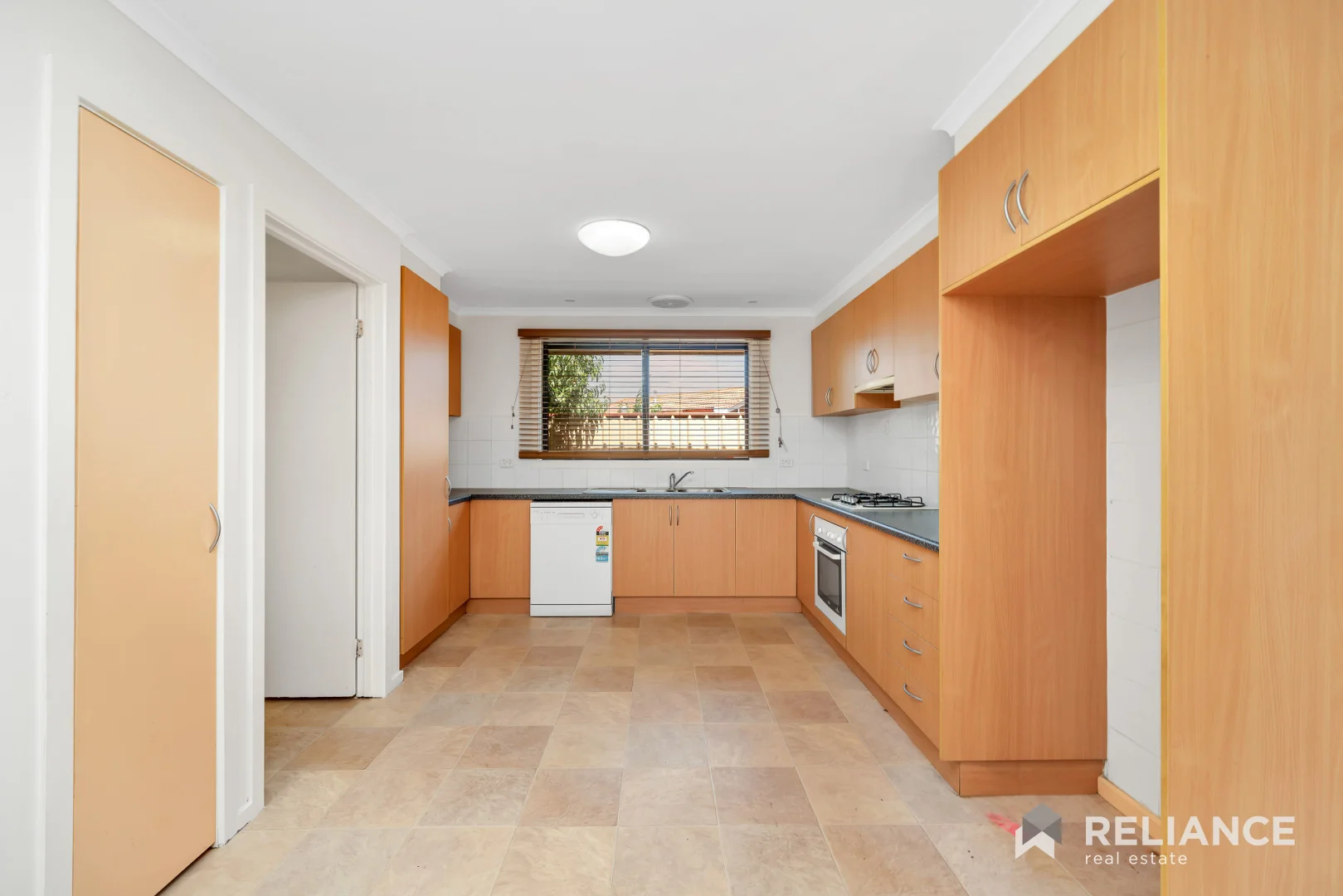 Additional image 4 of 16 Goulburn Court, Werribee VIC 3030