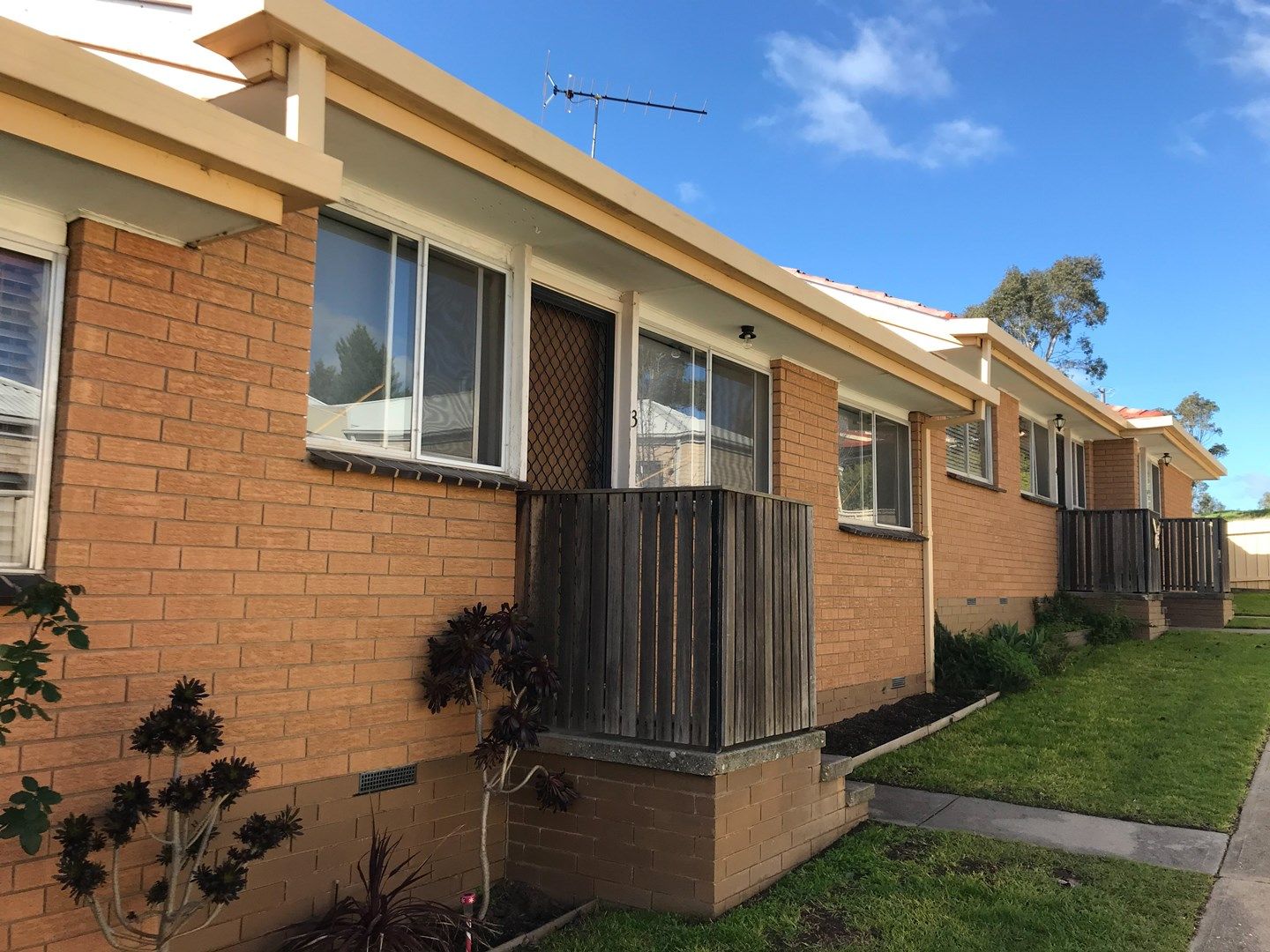 2 bedrooms Apartment / Unit / Flat in 3/398 Solomon Street WEST ALBURY NSW, 2640