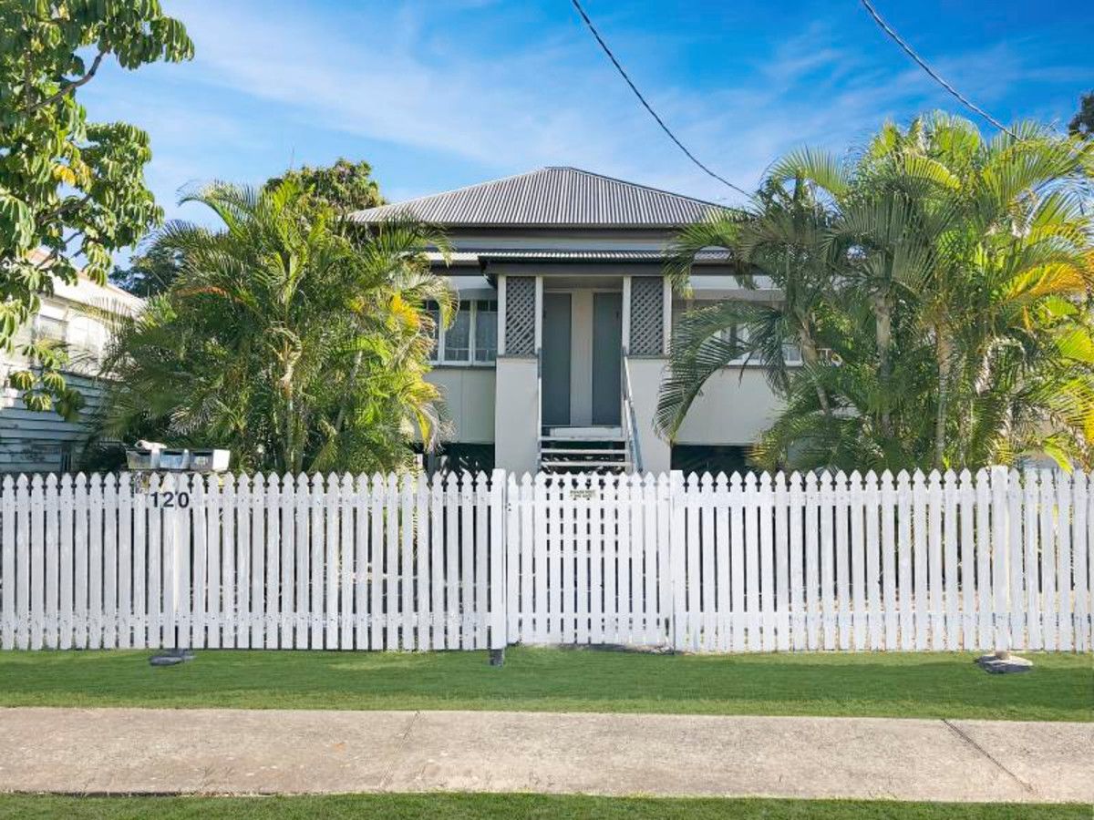 2 bedrooms Apartment / Unit / Flat in 3/120 Denison Street ROCKHAMPTON CITY QLD, 4700