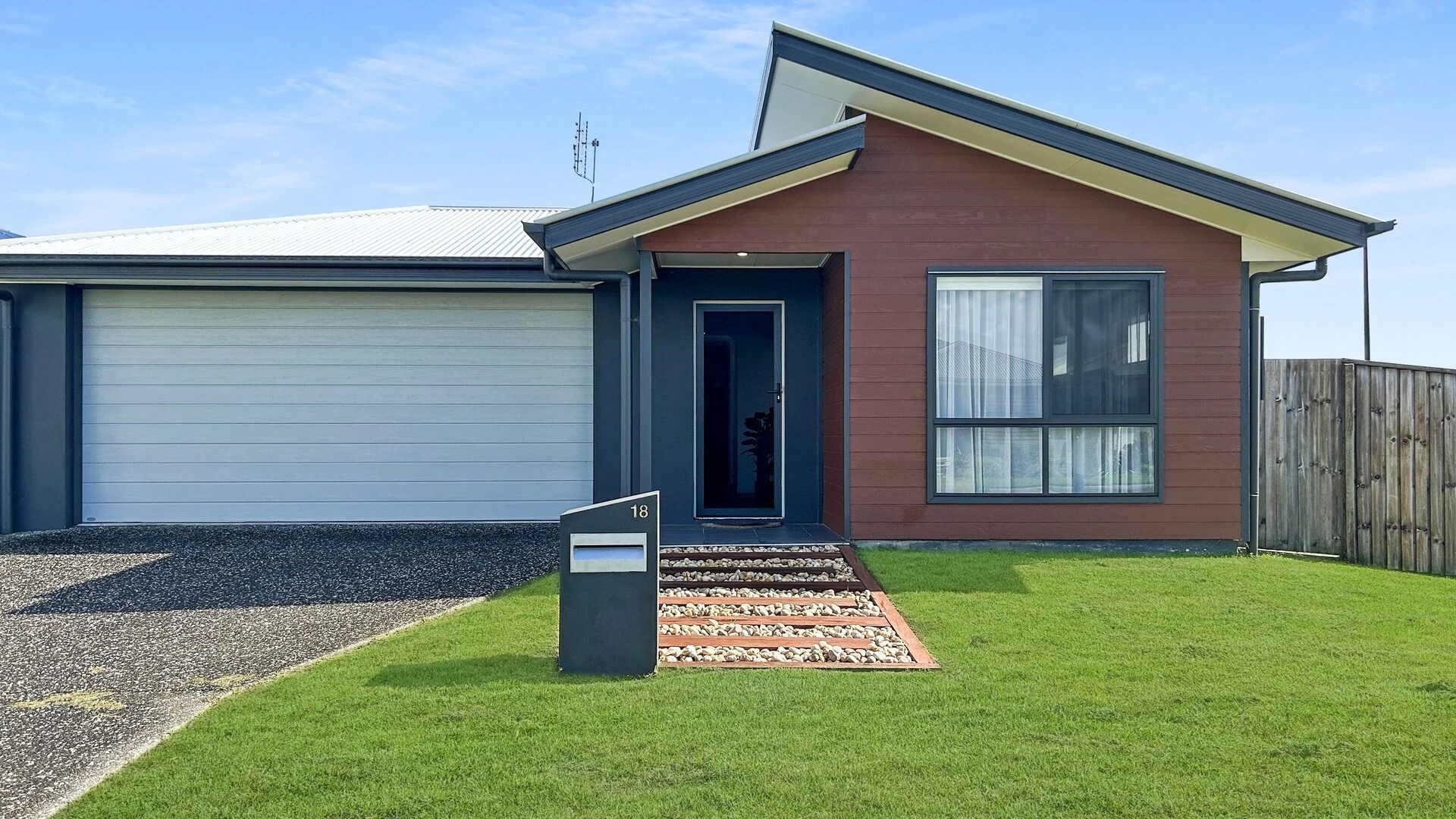 18 Moorhen Street, Palmview QLD 4553