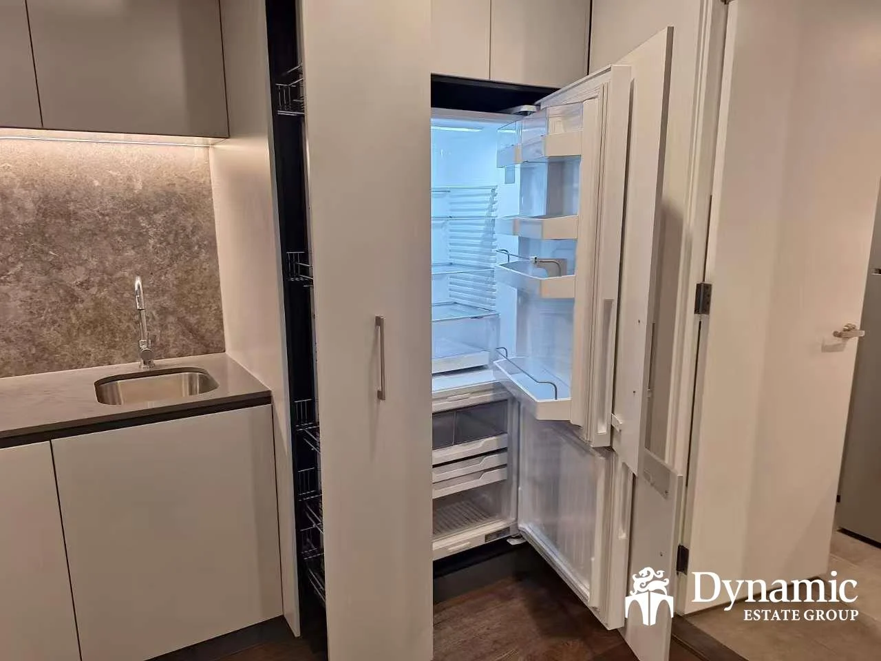 Additional image 4 of 709/23 Batman Street, West Melbourne VIC 3003