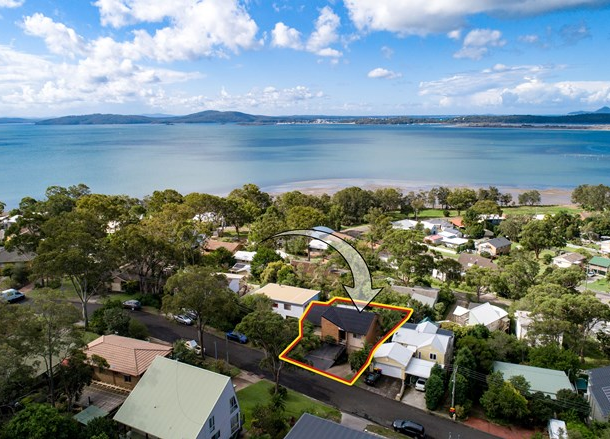 54 Dean Parade, Lemon Tree Passage NSW 2319