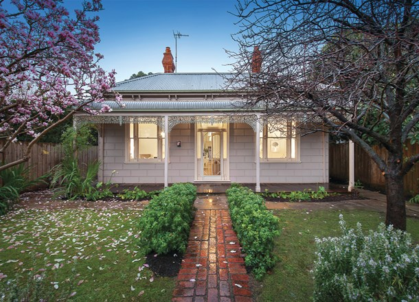 42 Llaneast Street, Armadale VIC 3143