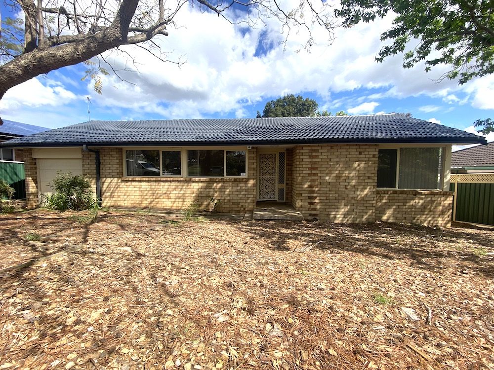 3 bedrooms House in 23 Georgiana Crescent AMBARVALE NSW, 2560