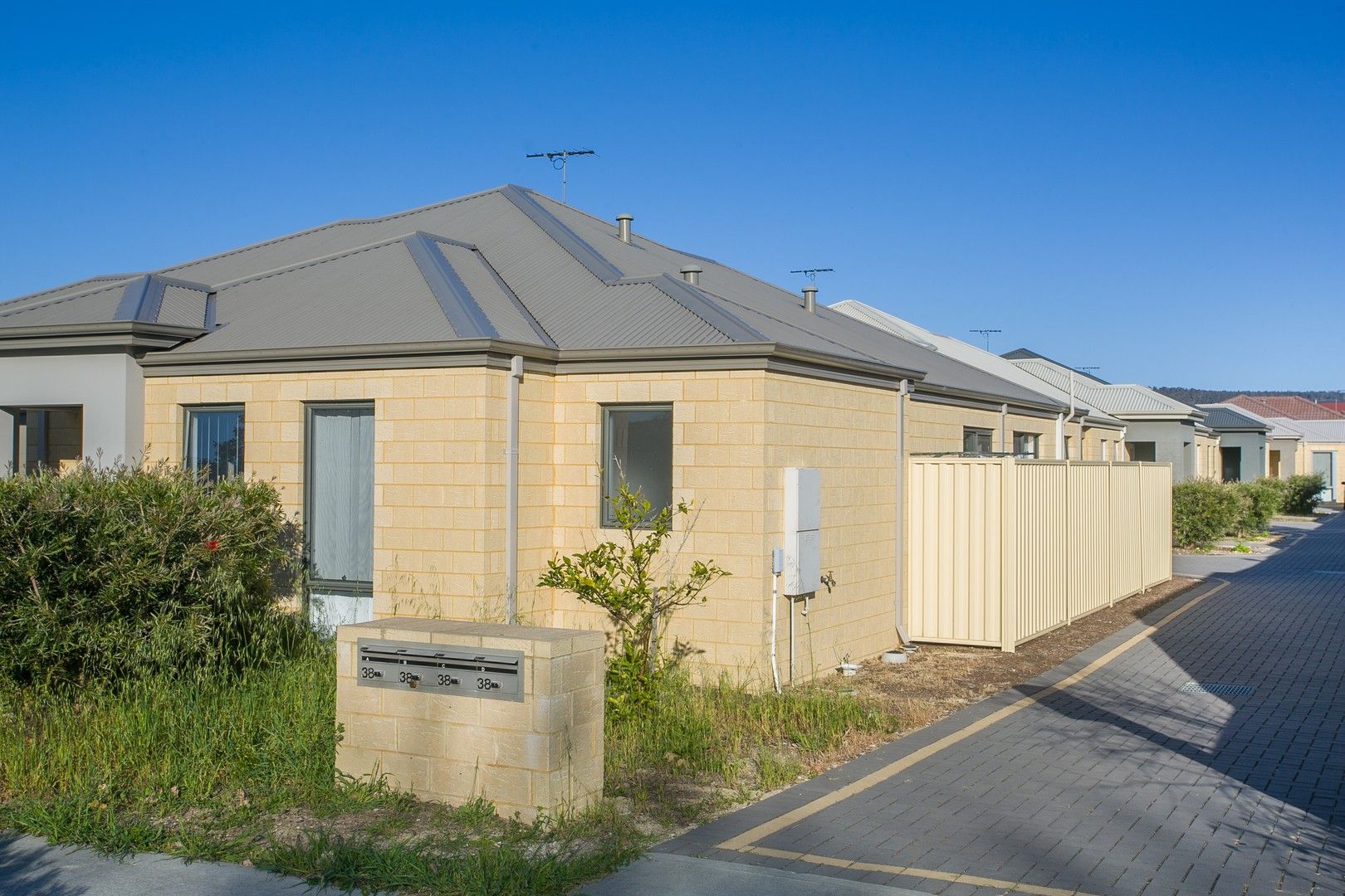 3 bedrooms House in 38C Evelyn Street GOSNELLS WA, 6110