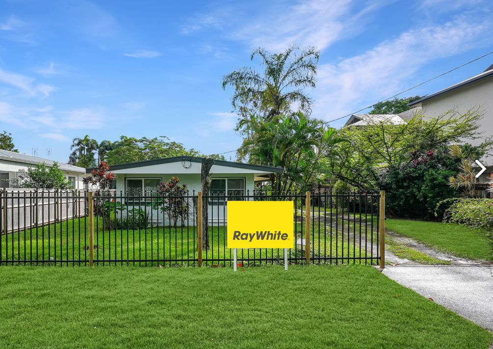 2 bedrooms Apartment / Unit / Flat in A/18 Macilwraith Street MANOORA QLD, 4870