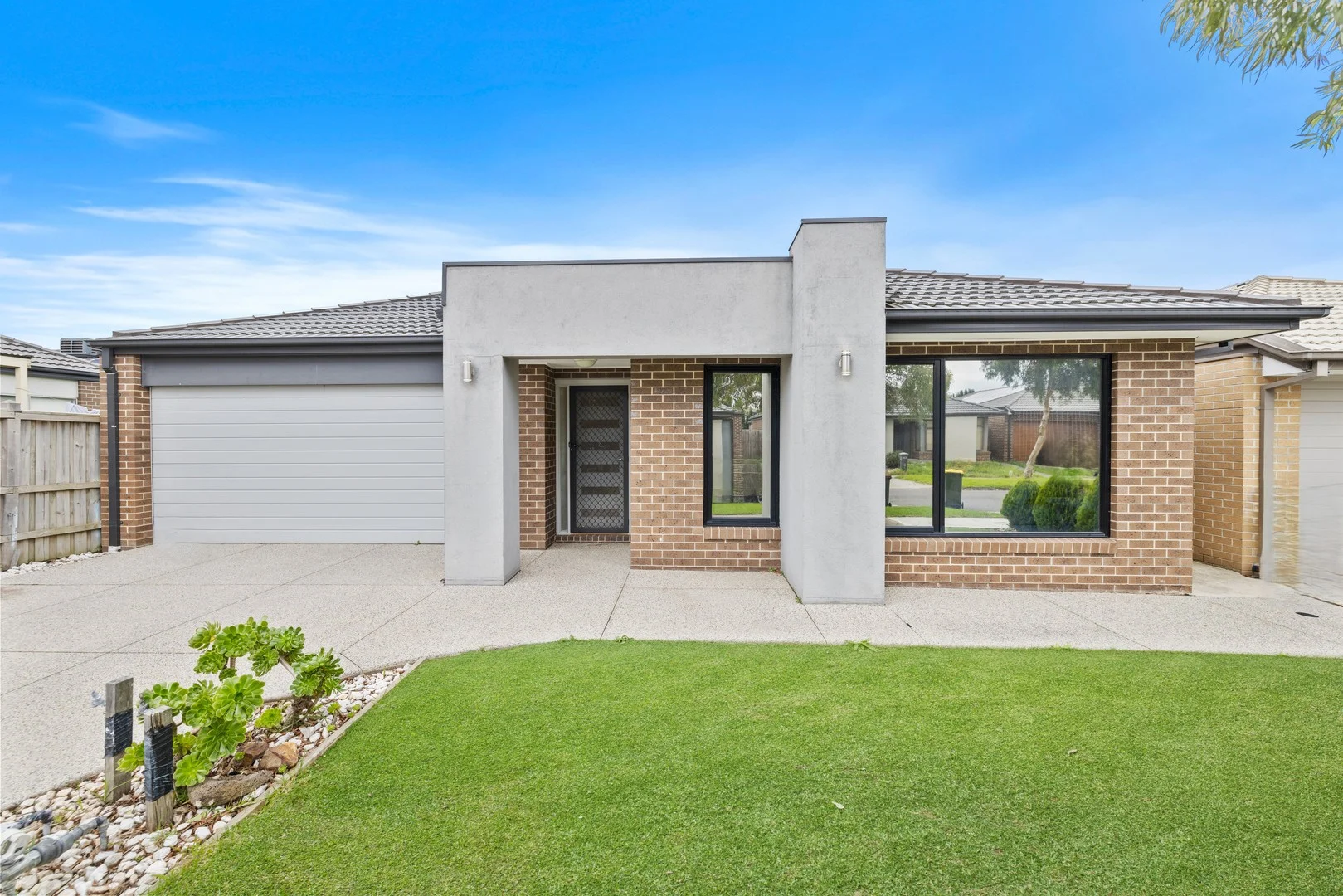 Primary image of 5 Solar Wy, Mickleham VIC 3064