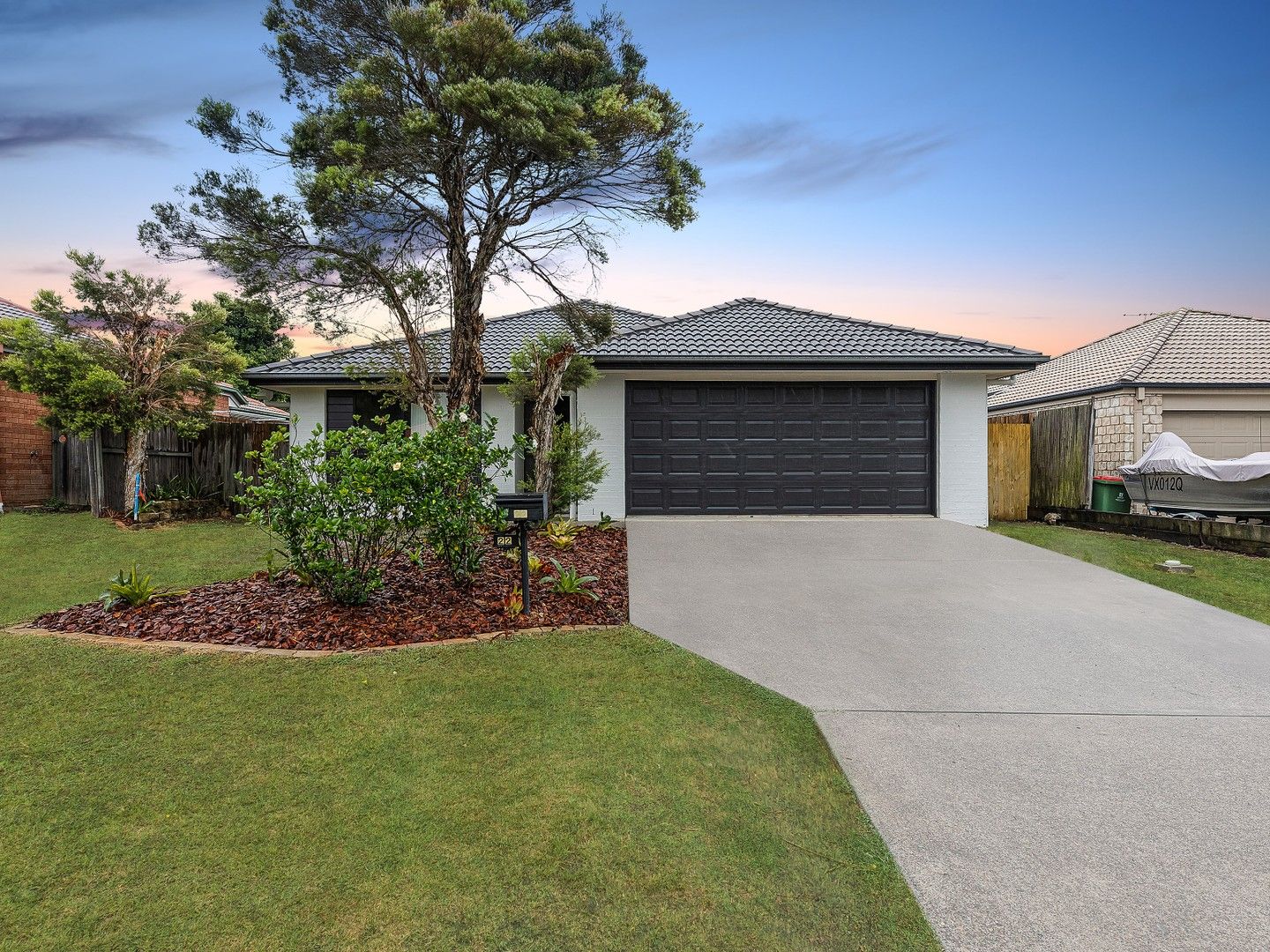 2 bedrooms House in 22 Katrina Way RACEVIEW QLD, 4305