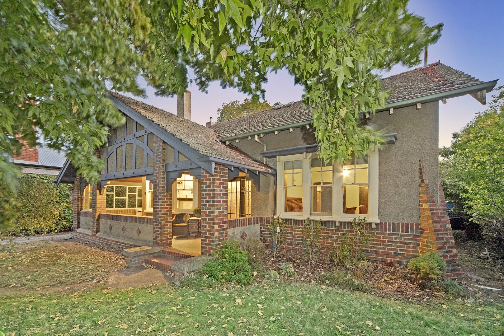 15 Victoria Avenue, Lake Wendouree VIC 3350, Image 0