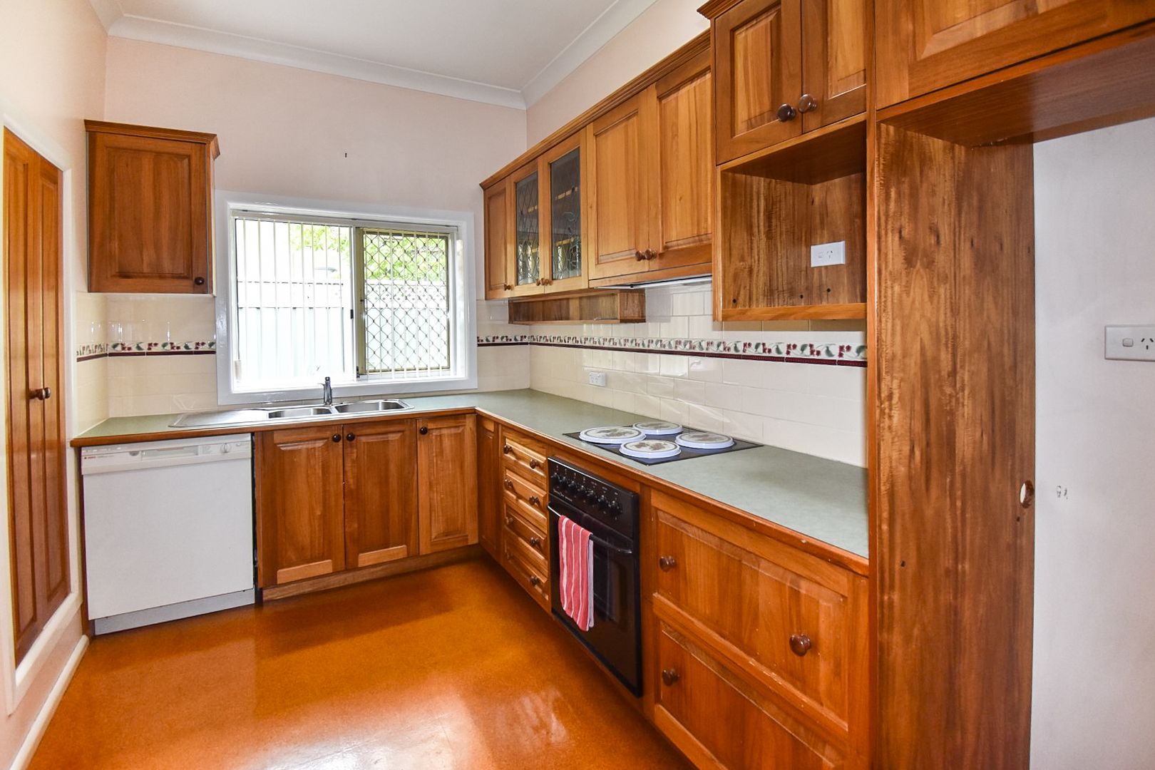 8 Kite Street, Orange NSW 2800, Image 1