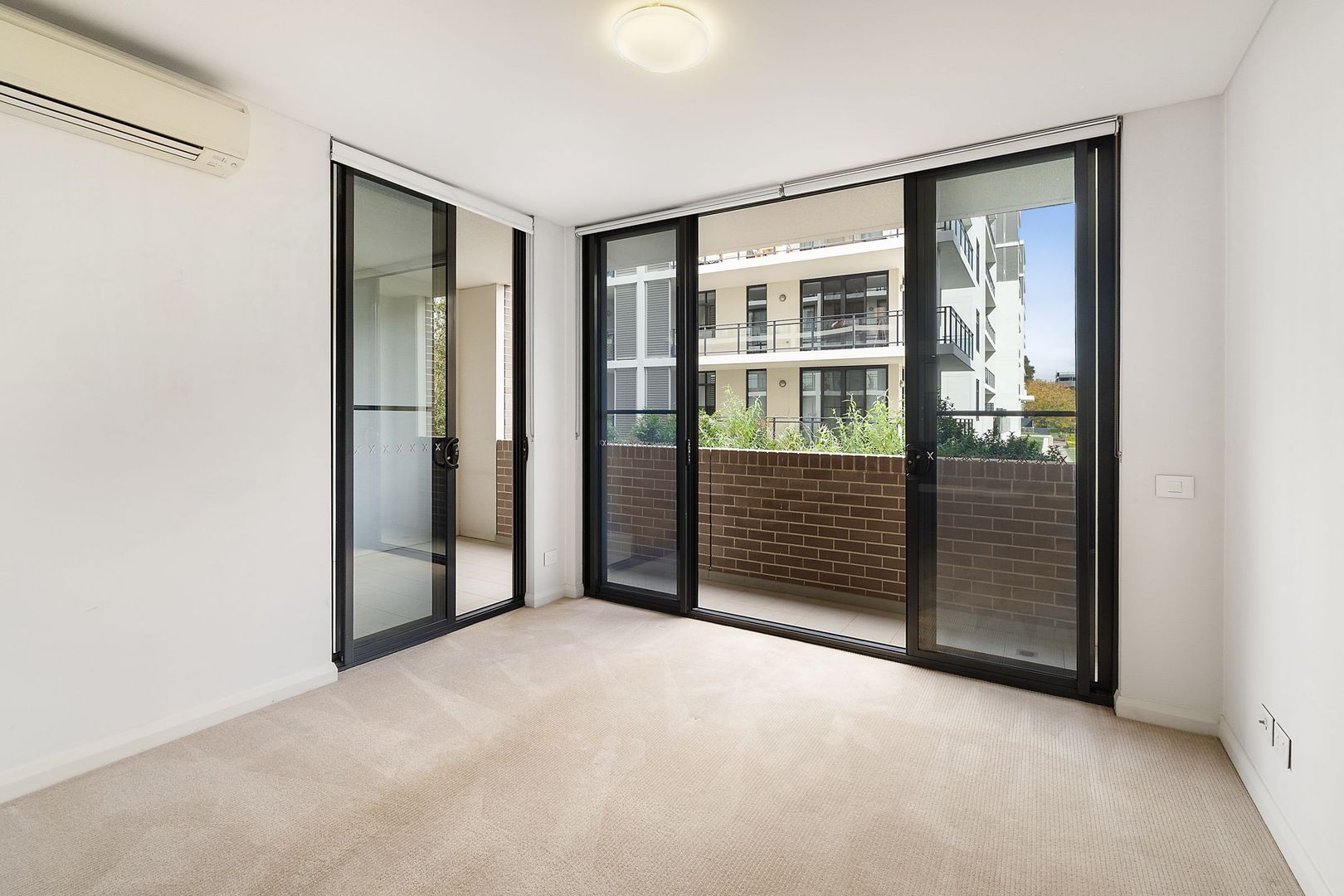 217/16 Baywater Drive, Wentworth Point NSW 2127, Image 1
