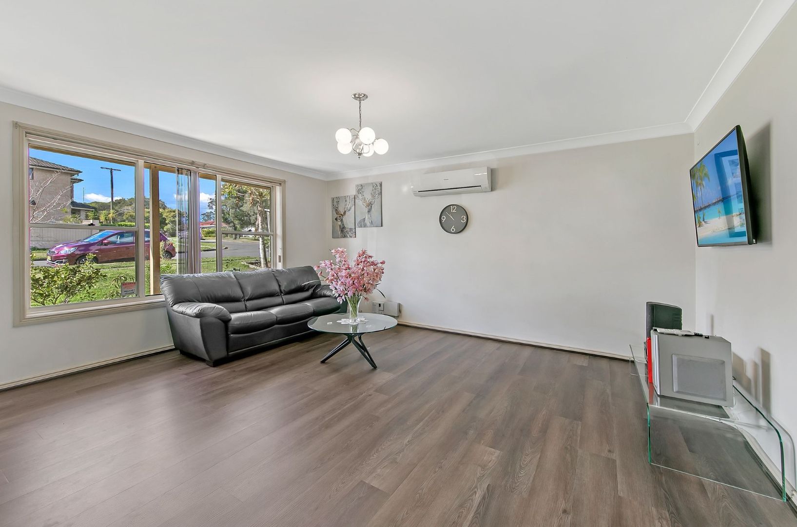 8B Ozark Street, Seven Hills NSW 2147, Image 2