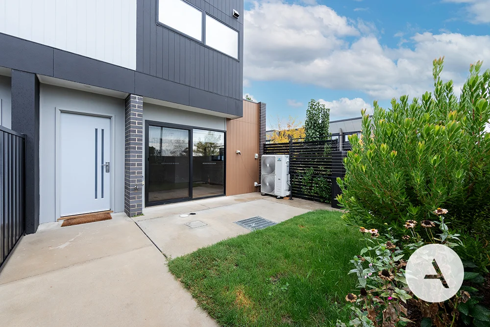 41/18 Cornelius St, Coombs ACT 2611
