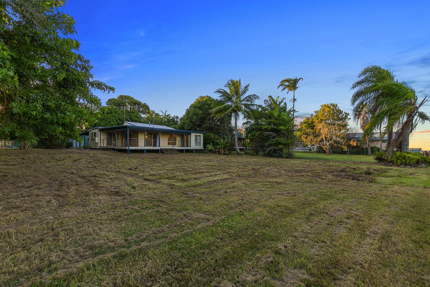 12 Robertson St, Boonooroo QLD 4650, Image 1