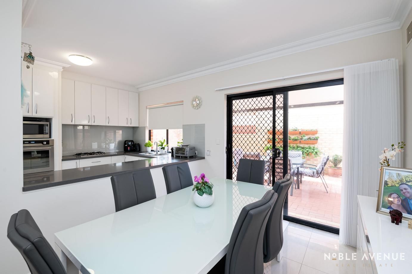 10/19 St Marks Drive, Hillarys WA 6025, Image 2