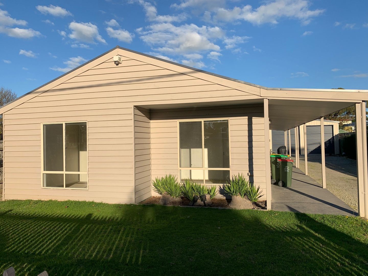 25 Greenwich Grange, Bay Property History & Address Research