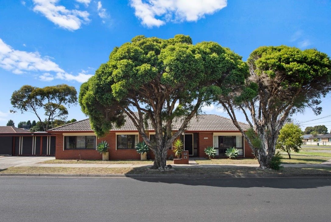 4 bedrooms House in 14 McDonalds Road EPPING VIC, 3076