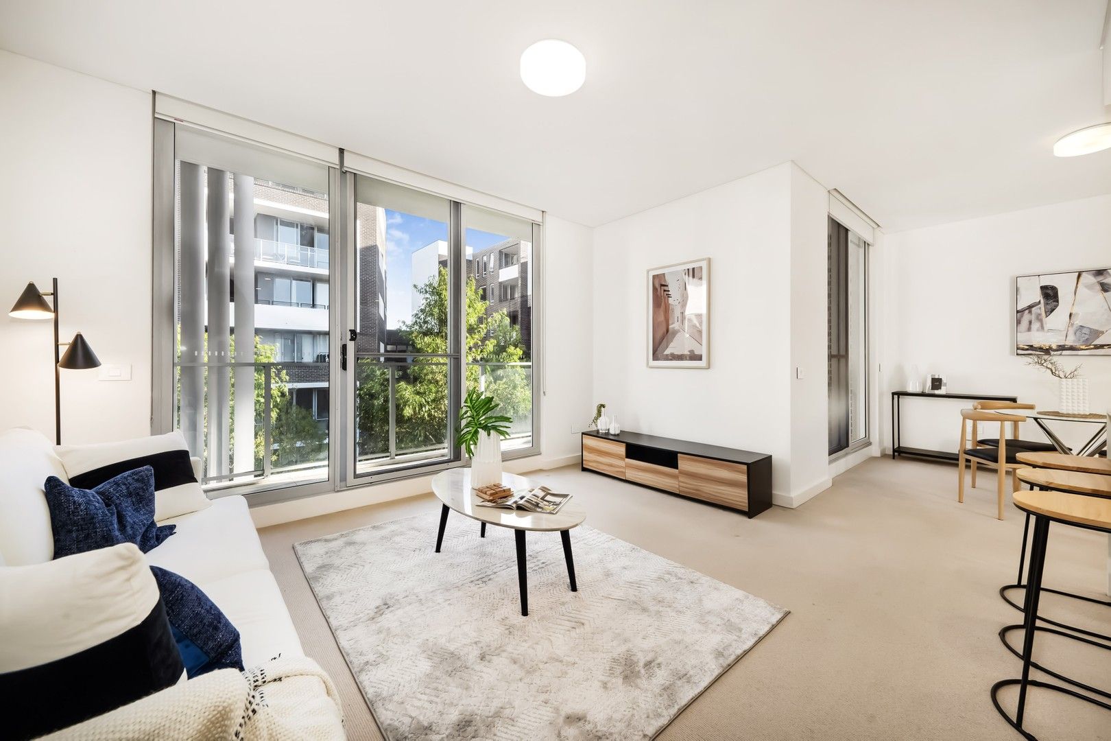 2 bedrooms Apartment / Unit / Flat in 523/2 Half Street WENTWORTH POINT NSW, 2127