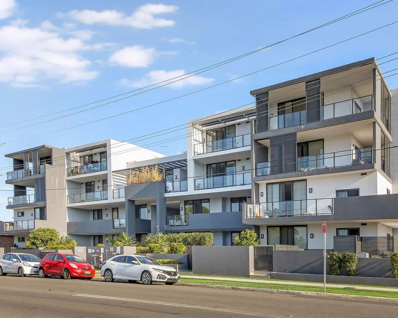 1 bedrooms Apartment / Unit / Flat in 27/80 Bursill St GUILDFORD NSW, 2161